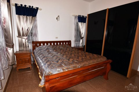 Casa de 4 dormitorios en Pattaya, Tailandia № 20842 - foto 6