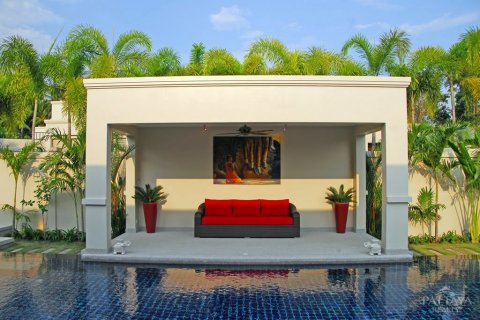 Casa de 3 dormitorios en Pattaya, Tailandia № 23243 - foto 4