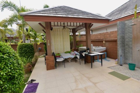 Casa de 3 dormitorios en Pattaya, Tailandia № 22100 - foto 10
