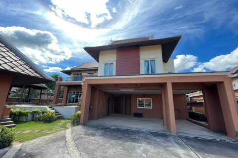 Casa de 5 dormitorios en Pattaya, Tailandia № 22413 - foto 6