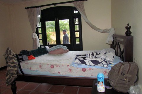 Casa de 4 dormitorios en Pattaya, Tailandia № 24067 - foto 11