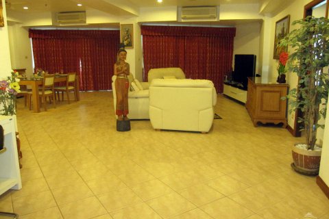 Condominio de 2 dormitorios en Jomtien Beach, Pattaya, Tailandia № 23355