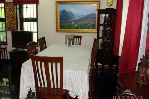 Casa de 3 dormitorios en Pattaya, Tailandia № 22595 - foto 10