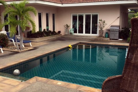 Casa de 3 dormitorios en Pattaya, Tailandia № 20431 - foto 5