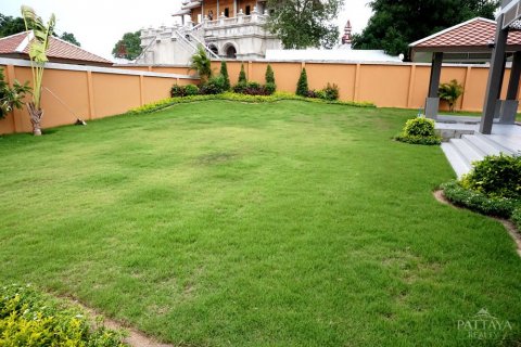 Casa de 4 dormitorios en Pattaya, Tailandia № 20799 - foto 5