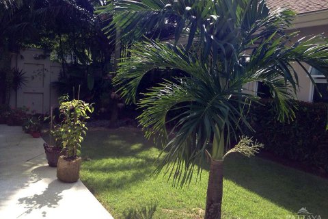 Casa de 3 dormitorios en Pattaya, Tailandia № 24103 - foto 13