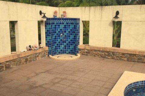 Casa de 3 dormitorios en Pattaya, Tailandia № 21256 - foto 17