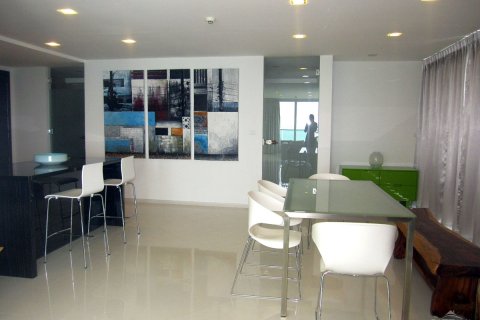 Condominio de 2 dormitorios en Pattaya, Tailandia № 23132 - foto 4