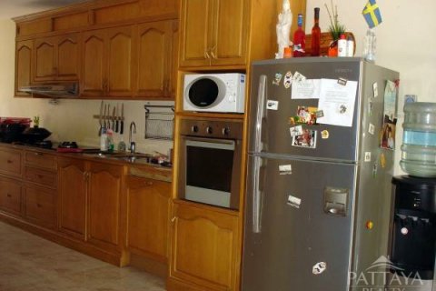 Casa de 3 dormitorios en Jomtien Beach, Pattaya, Tailandia № 23938 - foto 4