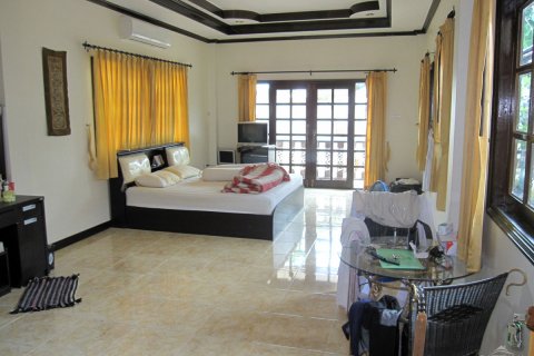 Casa de 2 dormitorios en Pattaya, Tailandia № 22860 - foto 14