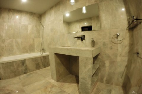 Condominio de 2 dormitorios en Pattaya, Tailandia № 20412 - foto 14