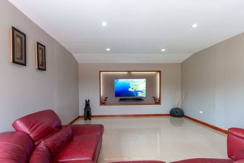 Casa de 5 dormitorios en Pattaya, Tailandia № 20826 - foto 7
