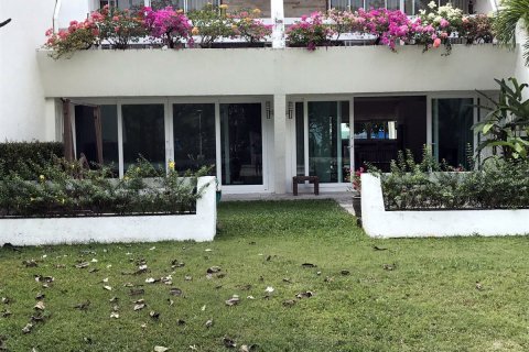 Condominio de 2 dormitorios en Pattaya, Tailandia № 20566 - foto 2