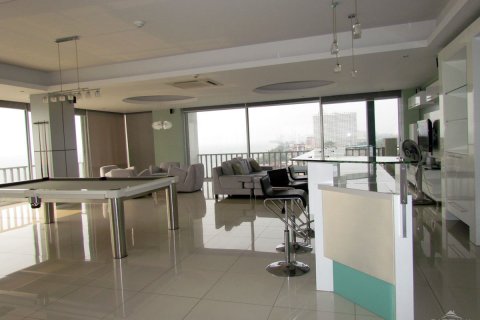 Condominio de 3 dormitorios en Jomtien Beach, Pattaya, Tailandia № 23681 - foto 23