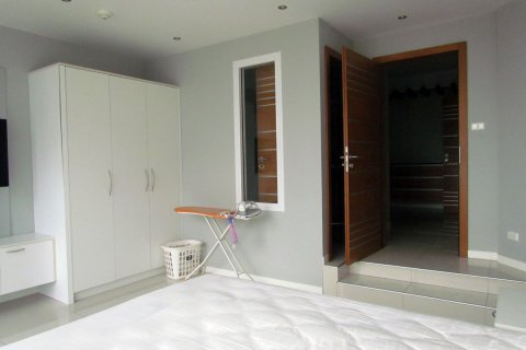 Condominio de 3 dormitorios en Jomtien Beach, Pattaya, Tailandia № 23681 - foto 11