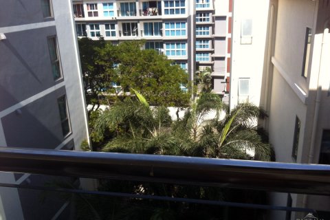 Condominio de 2 dormitorios en Pattaya, Tailandia № 19803 - foto 3