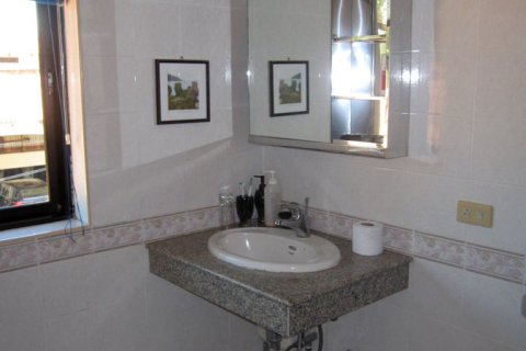 Casa de 3 dormitorios en Pattaya, Tailandia № 22726 - foto 19
