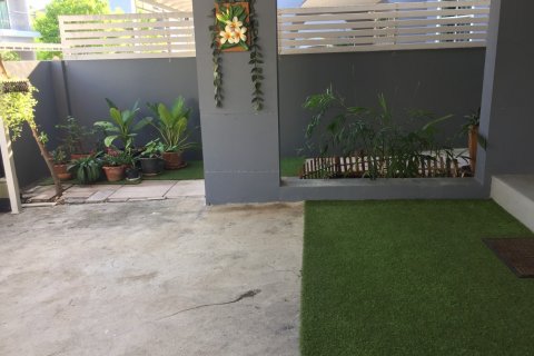 Casa de 3 dormitorios en Pattaya, Tailandia № 22352 - foto 13