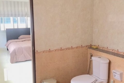 Casa de 3 dormitorios en Pattaya, Tailandia № 20937 - foto 9