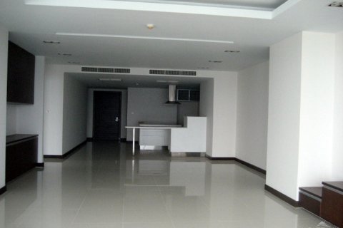Condominio de 3 dormitorios en Pattaya, Tailandia № 23312 - foto 3