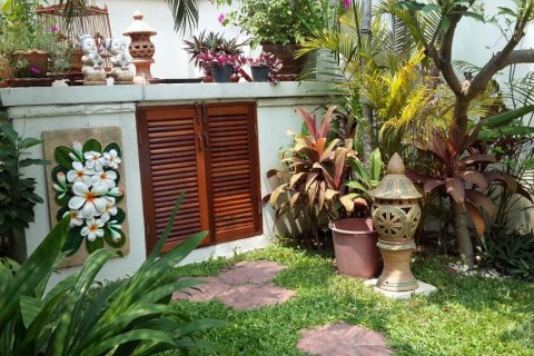 Casa de 2 dormitorios en Jomtien Beach, Pattaya, Tailandia № 24239 - foto 4