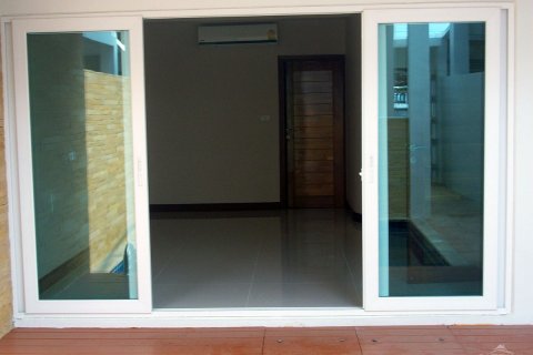 Casa de 2 dormitorios en Pattaya, Tailandia № 20265 - foto 5