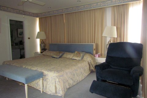 Condominio de 6 dormitorios en Pattaya, Tailandia № 20203 - foto 14