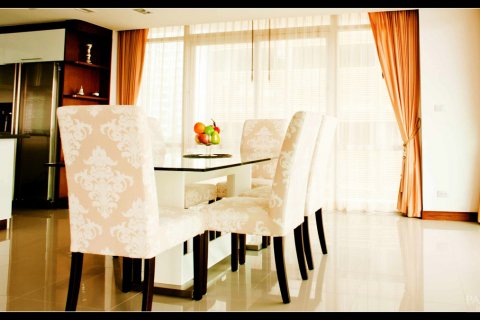 Condominio de 3 dormitorios en Jomtien Beach, Pattaya, Tailandia № 23580 - foto 6