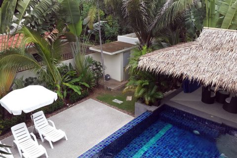 Casa de 4 dormitorios en Jomtien Beach, Pattaya, Tailandia № 24096 - foto 10