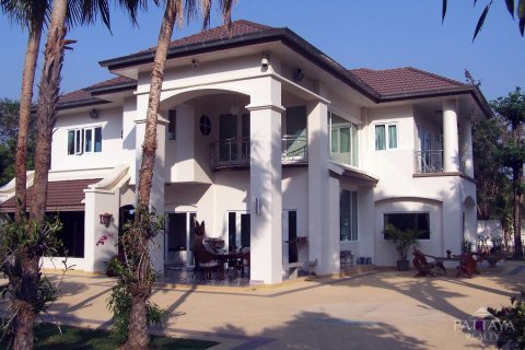 Casa de 5 dormitorios en Pattaya, Tailandia № 22825