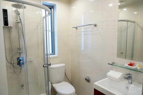 Casa de 4 dormitorios en Pattaya, Tailandia № 20798 - foto 18
