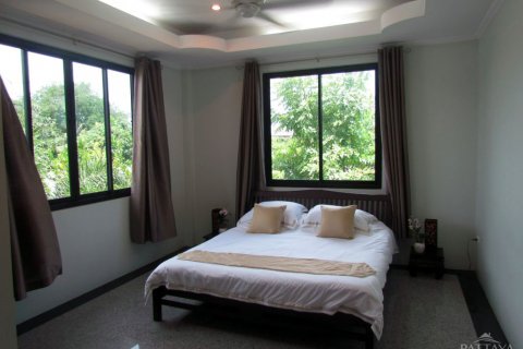 Casa de 5 dormitorios en Jomtien Beach, Pattaya, Tailandia № 19959 - foto 21
