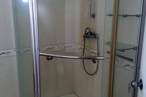 Casa de 8 dormitorios en Pattaya, Tailandia № 24024 - foto 18