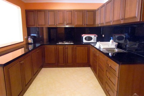 Condominio de 1 dormitorio en Jomtien Beach, Pattaya, Tailandia № 23566 - foto 2