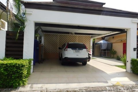 Casa de 3 dormitorios en Pattaya, Tailandia № 21237 - foto 17