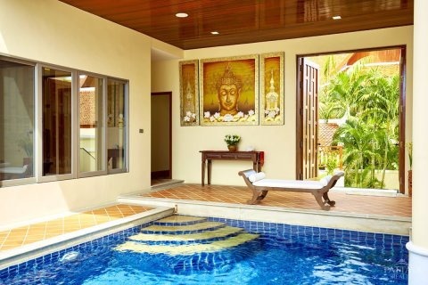 Casa de 5 dormitorios en Pattaya, Tailandia № 20261 - foto 22