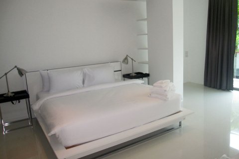 Condominio de 3 dormitorios en Pattaya, Tailandia № 23604 - foto 4