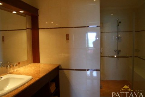 Condominio de 2 dormitorios en Pattaya, Tailandia № 21694 - foto 25