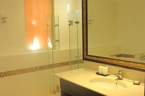 Condominio de 3 dormitorios en Pattaya, Tailandia № 22945 - foto 8