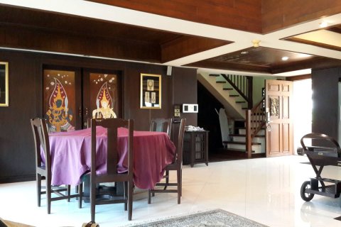 Condominio de 3 dormitorios en Jomtien Beach, Pattaya, Tailandia № 24299 - foto 3