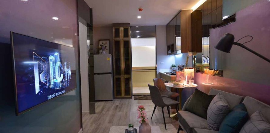 Condominio de 1 dormitorio en Bangkok, Tailandia en The Rich Ekkamai № 19653