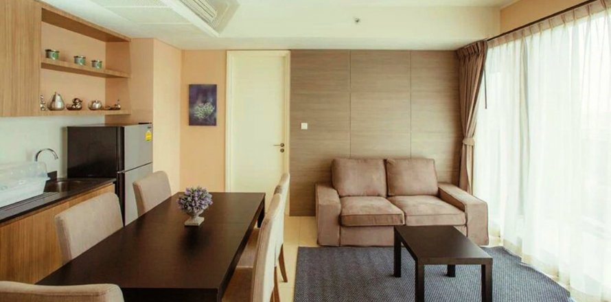 Condominio de 2 dormitorios en Pattaya, Tailandia en Zire Wongamat № 25398
