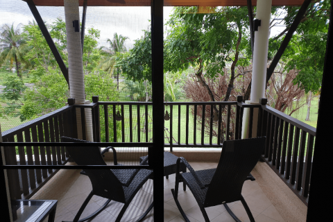 Casa de 2 dormitorios en Bang Tao, Tailandia № 3839