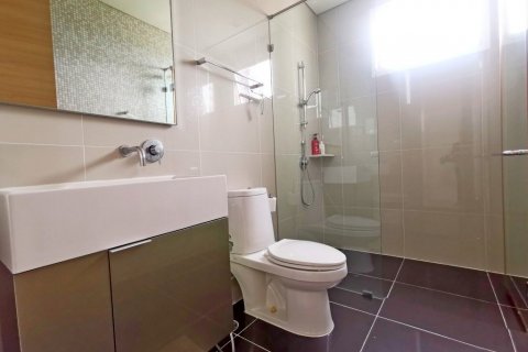 Condominio de 2 dormitorios en Pattaya, Tailandia № 25770 - foto 19