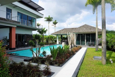 Casa de 4 dormitorios en Bang Tao, Tailandia № 3303
