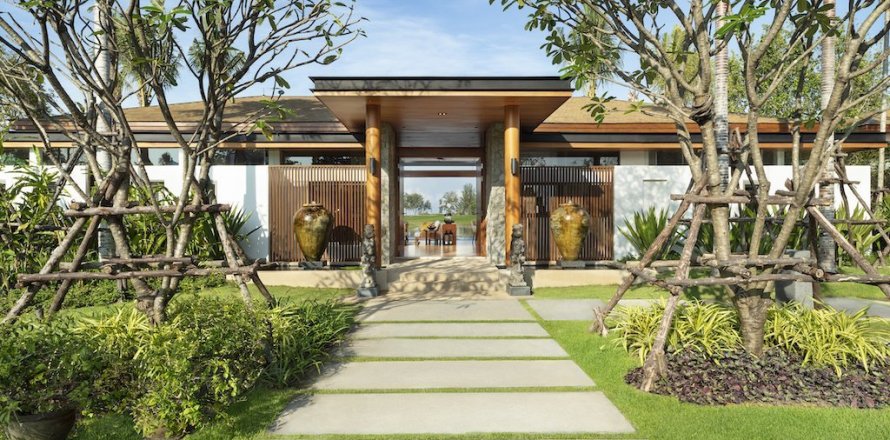 Casa de 2 dormitorios en Naithon Beach, Tailandia № 3410