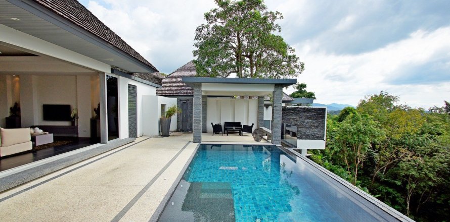 Casa de 3 dormitorios en Bang Tao, Tailandia № 3378
