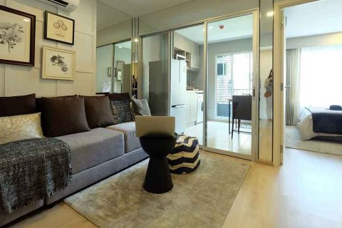 Sobre plano ELIO DEL MOSS PHAHOLYOTHIN 34 en Bangkok, Tailandia № 25974 - foto 5