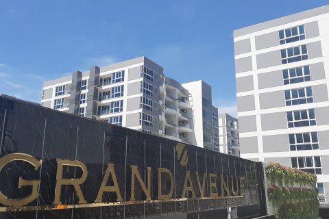 Sobre plano GRAND AVENUE RESIDENCE en Pattaya, Tailandia № 25455 - foto 2