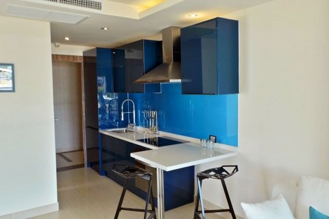 Sobre plano GRAND AVENUE RESIDENCE en Pattaya, Tailandia № 25455 - foto 2